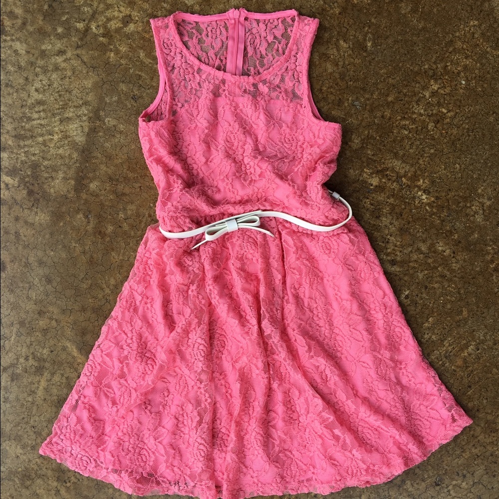 Tween lace belted dress