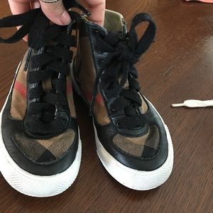 Toddler Burberry sneakers