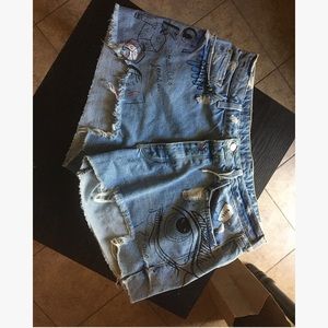 Zara ripped Denim shorts