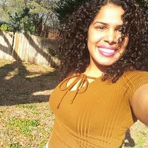 Meet your Posher, Mariella