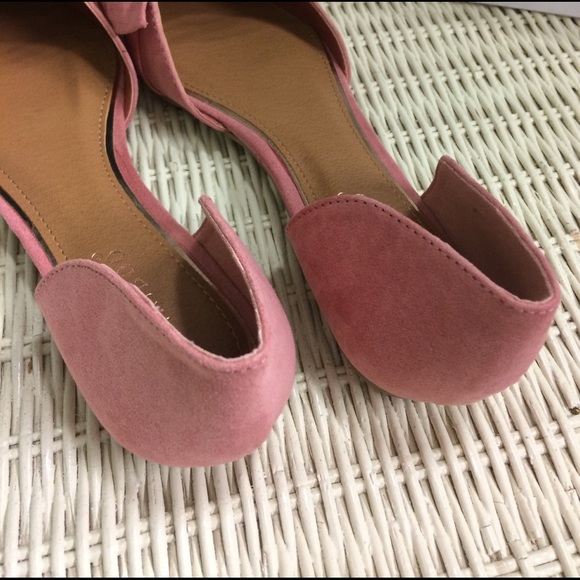 New in Box! Pink Suede D'Orsay Flats - Picture 3 of 3