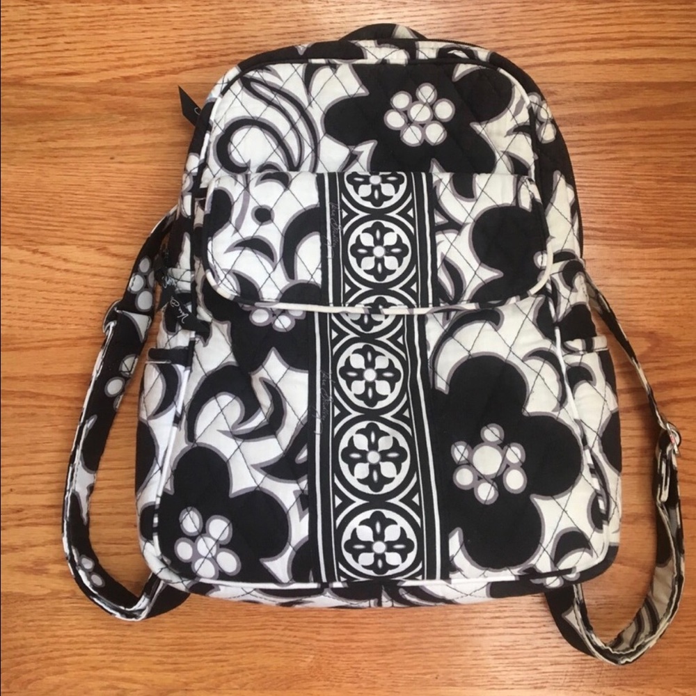 ❌SOLD❌Vera Bradley backpack