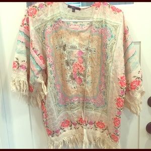 Floral bohemian short sleeved kimono