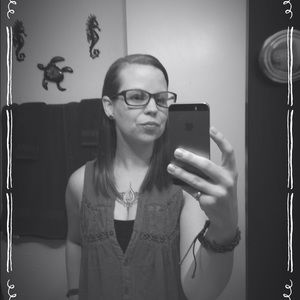 Meet your Posher, Amber