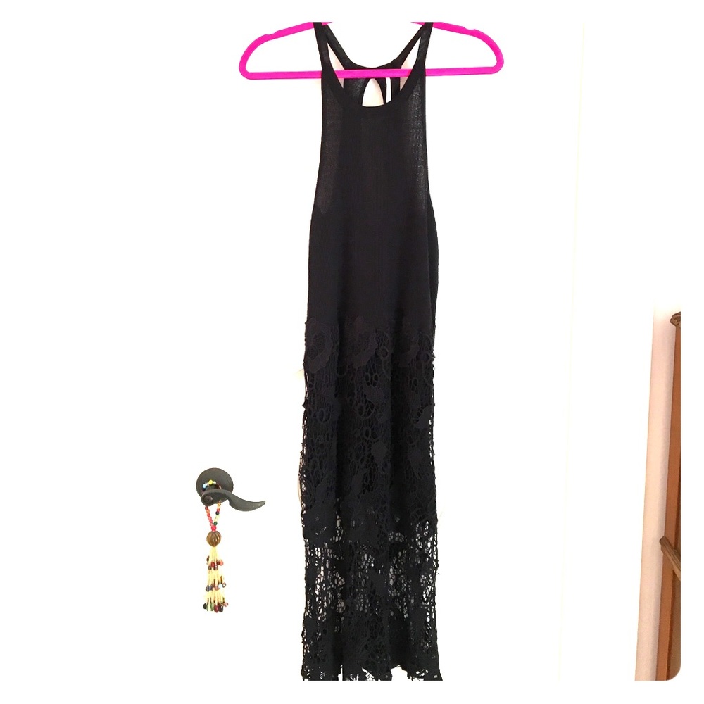 Relaxed, Black Free People maxi dress.