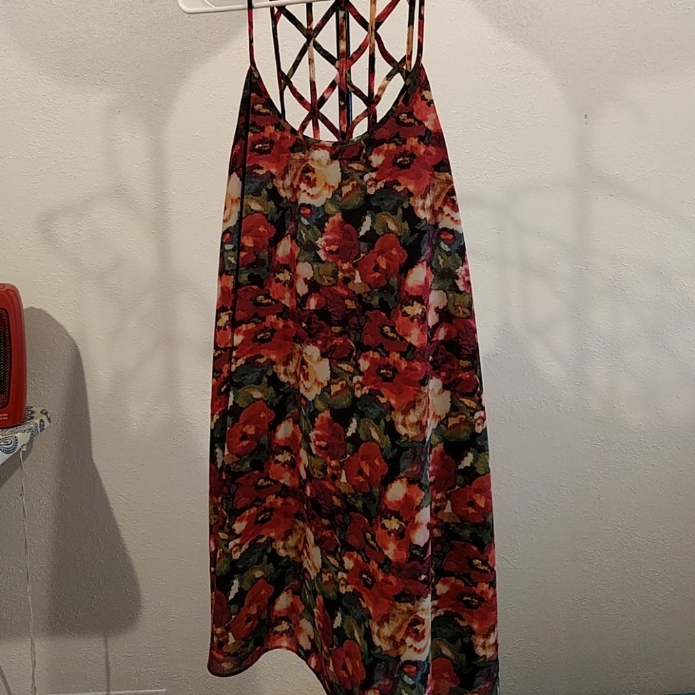 Floral shift dress