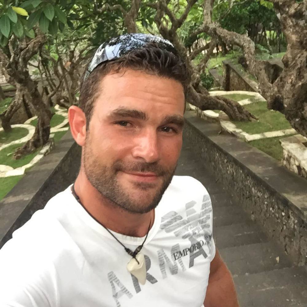 Meet your Posher, Graham