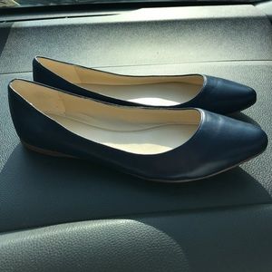 Brand New‼️‼️Cute leather blue Nine West flats