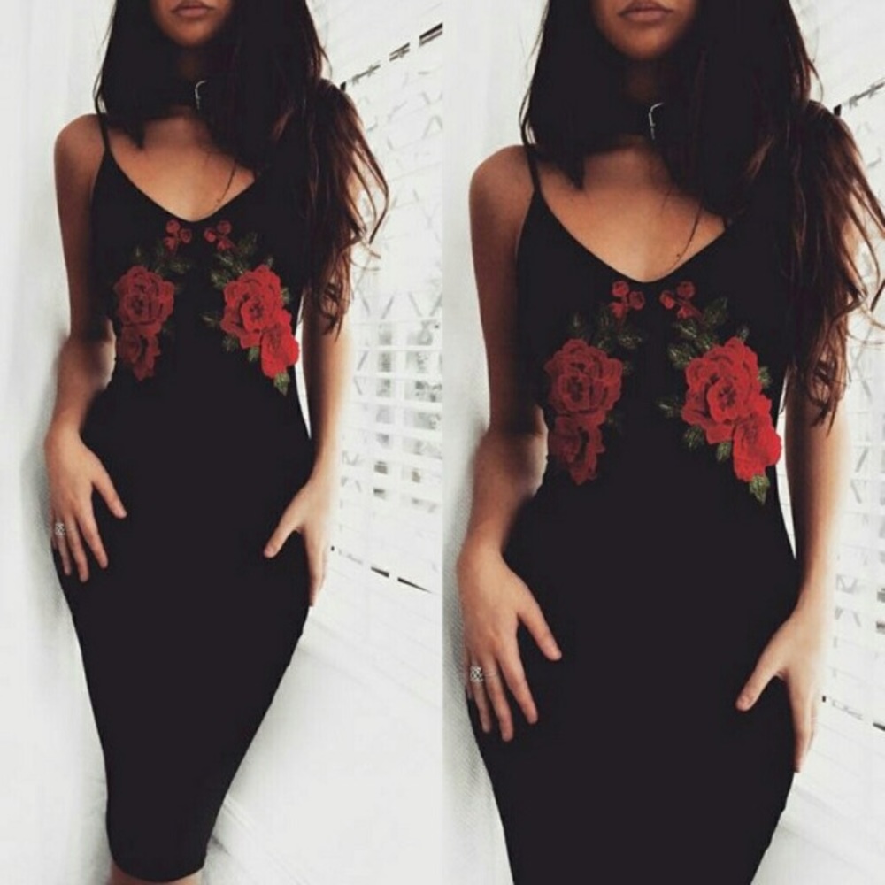 ❌SOLD❌ Rose Appliqué Midi Dress