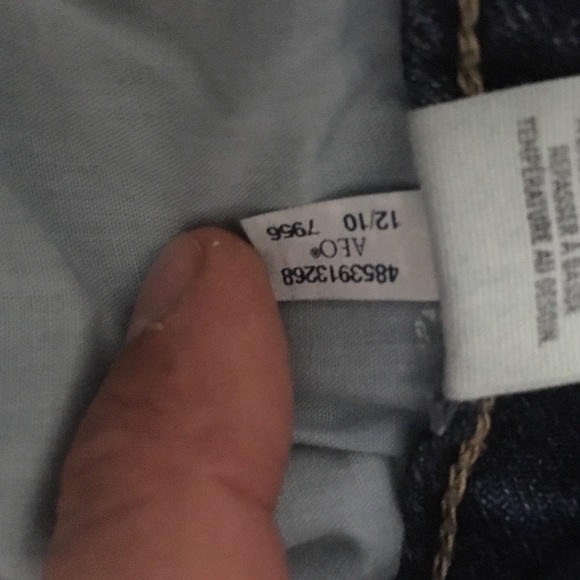 American Eagle Jeans - Picture 5 of 5