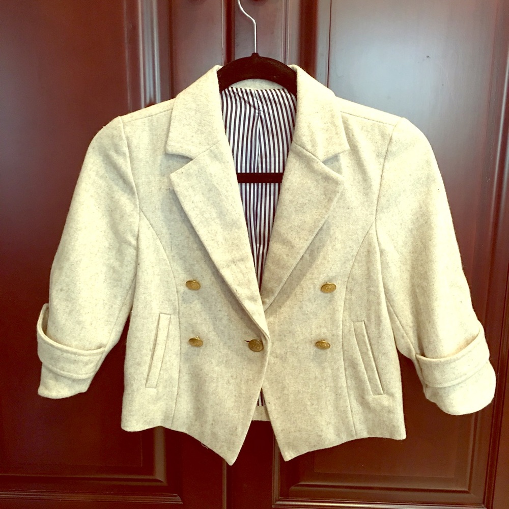 Gray cropped jacket
