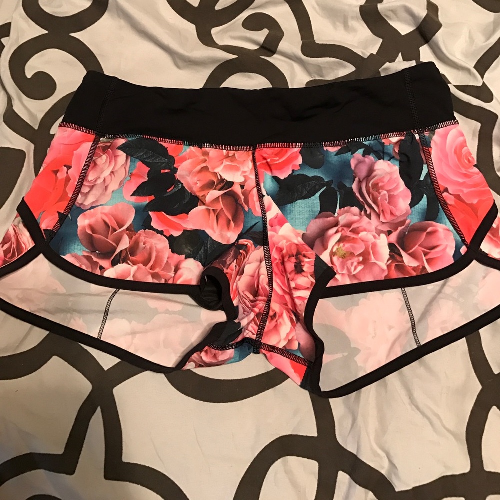 Lululemon shorts