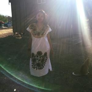 Hola and welcome! ❤️✨