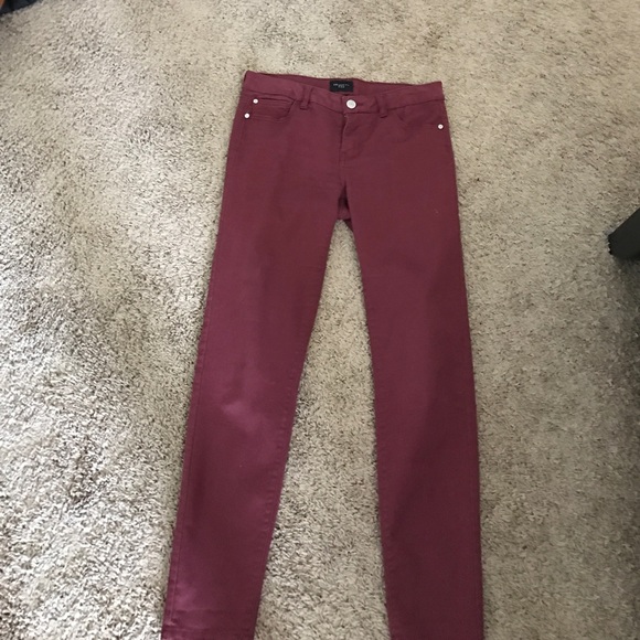 Jeans - Picture 1 of 4