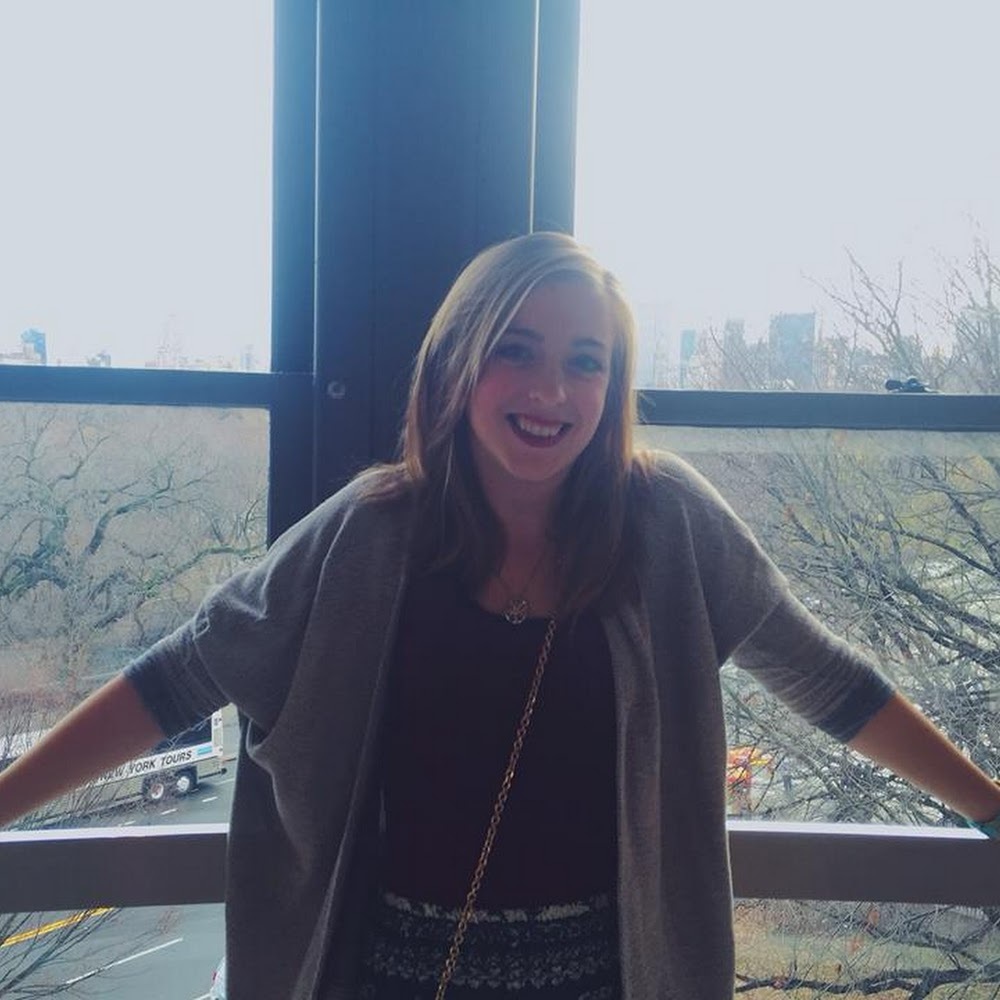 Meet your Posher, Abigail