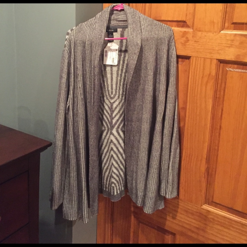 Never worn warm, cozy sweater