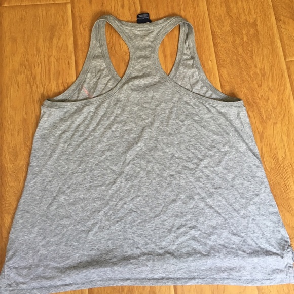 Nike Tank Top - Picture 2 of 3