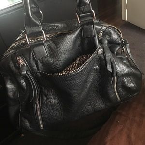 Rock n roll chic blk leather handbag