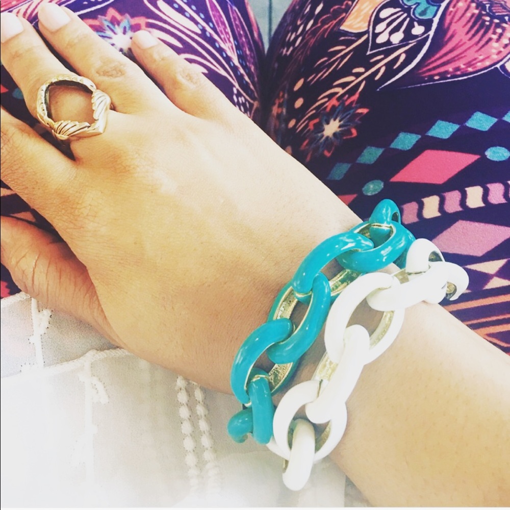 🆕Selling Two Chain Link Bangles