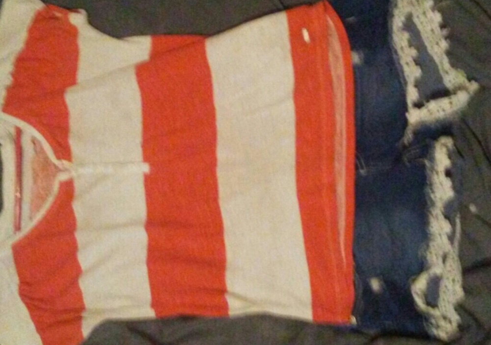 Aeropostale Stripped shirt