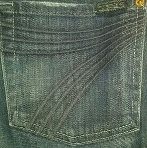 Seven for all mankind dojo