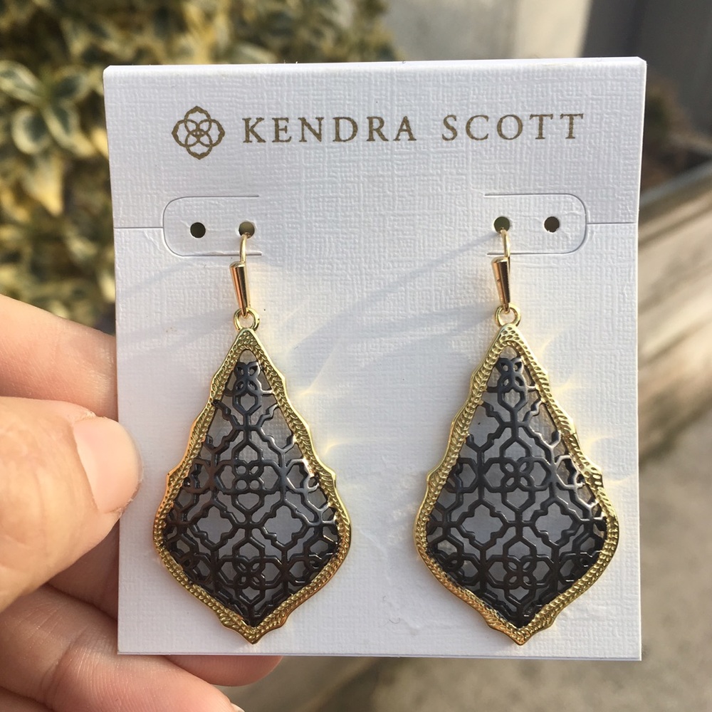 Kendra Scott Filigree Earrings NWT