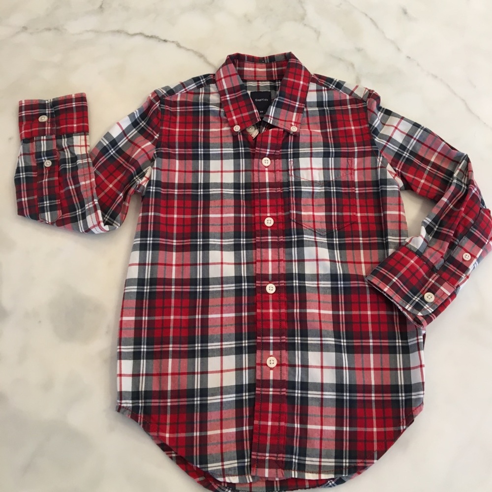 GapKids red and black plaid button down. Sz XS.
