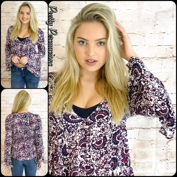 NWT Printed Bell Sleeve Boho Top - Picture 5 of 7