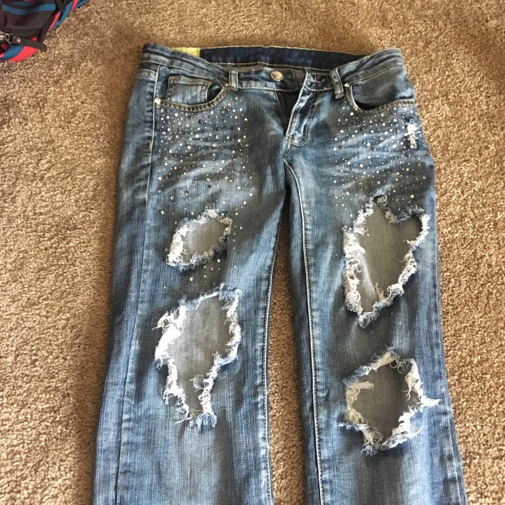 Blue distressed jeans