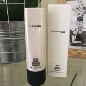MAC strobe cream