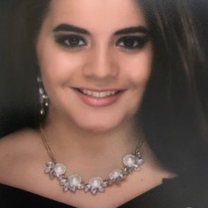 Meet your Posher, Giana