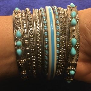 Beautiful turquoise combo bracelet nice for summer
