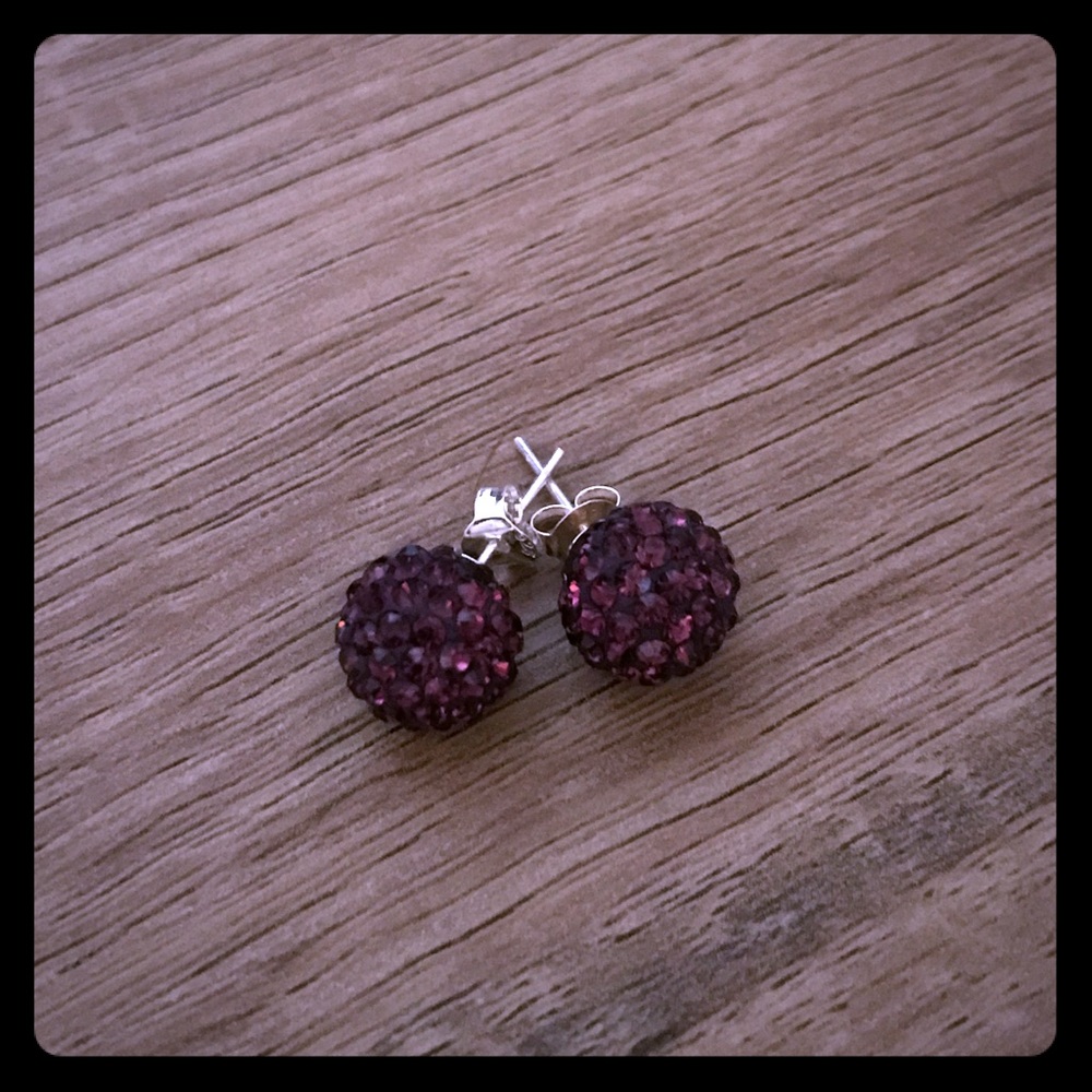 *sold* never worn purple fireball studs .925