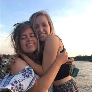 Meet your Posher, Avery