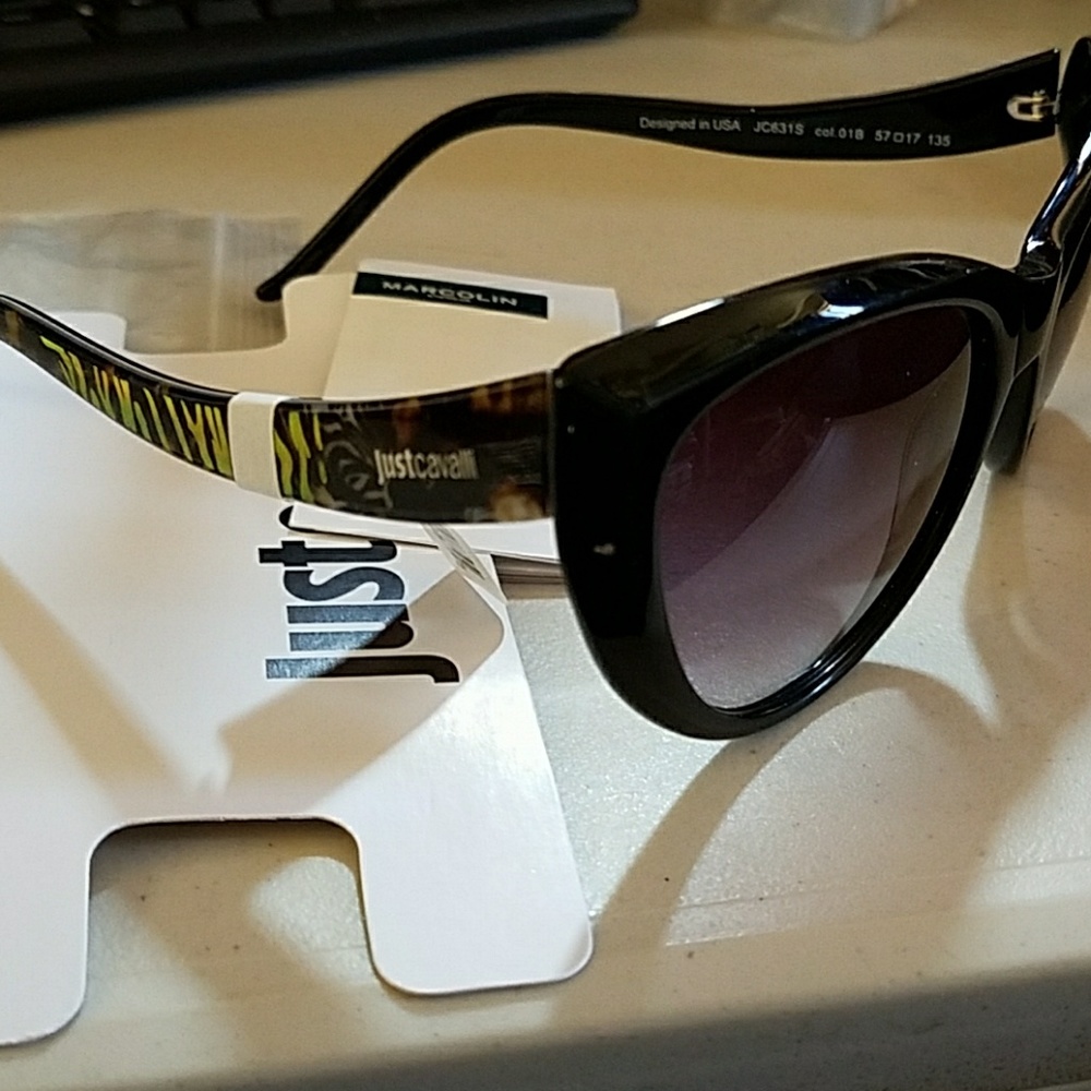 Just Cavalli Sun Glasses Zebra JC631S Black Cat I