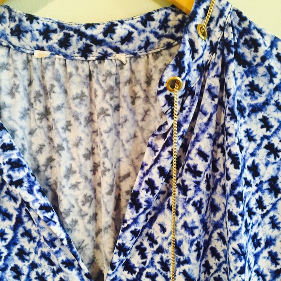 MK Pattern Top - Picture 4 of 4