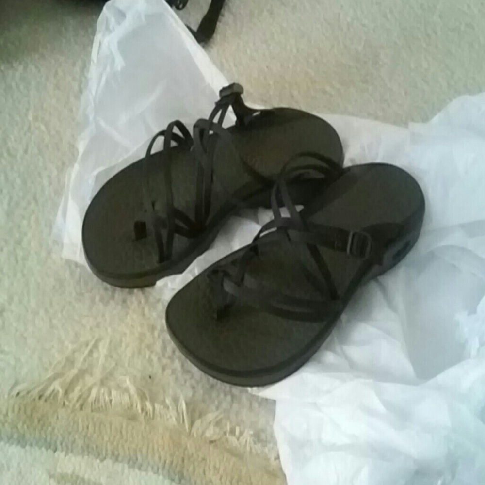 Black Chacos