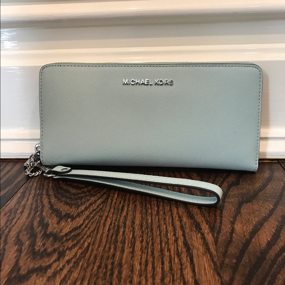Michael Kors medium sized wallet