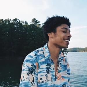 Meet your Posher, Isaac