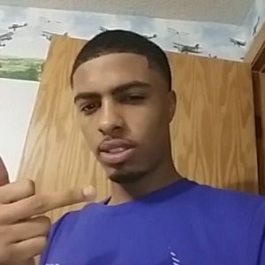 Meet your Posher, Juleon