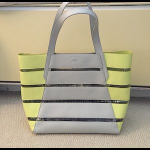 Vince Camuto Pool/Beach Tote