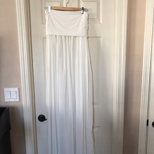 🚫sold🚫White chiffon maternity dress