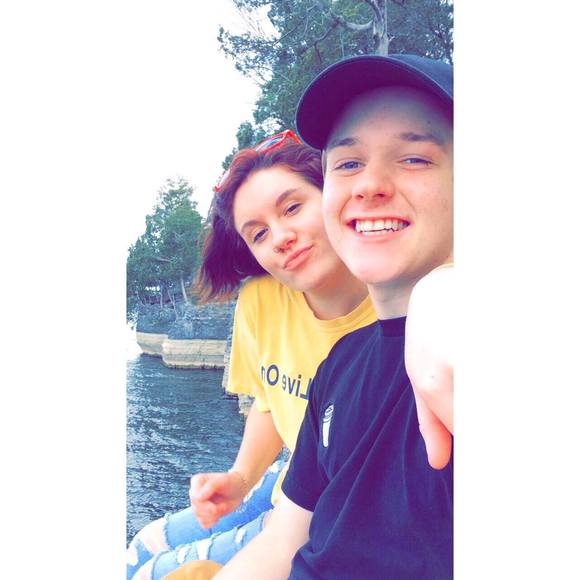 Meet your Posher, Bailey - Picture 1 of 1