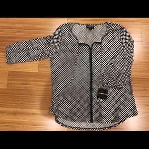 Liz Claiborne XL black & white top NWT