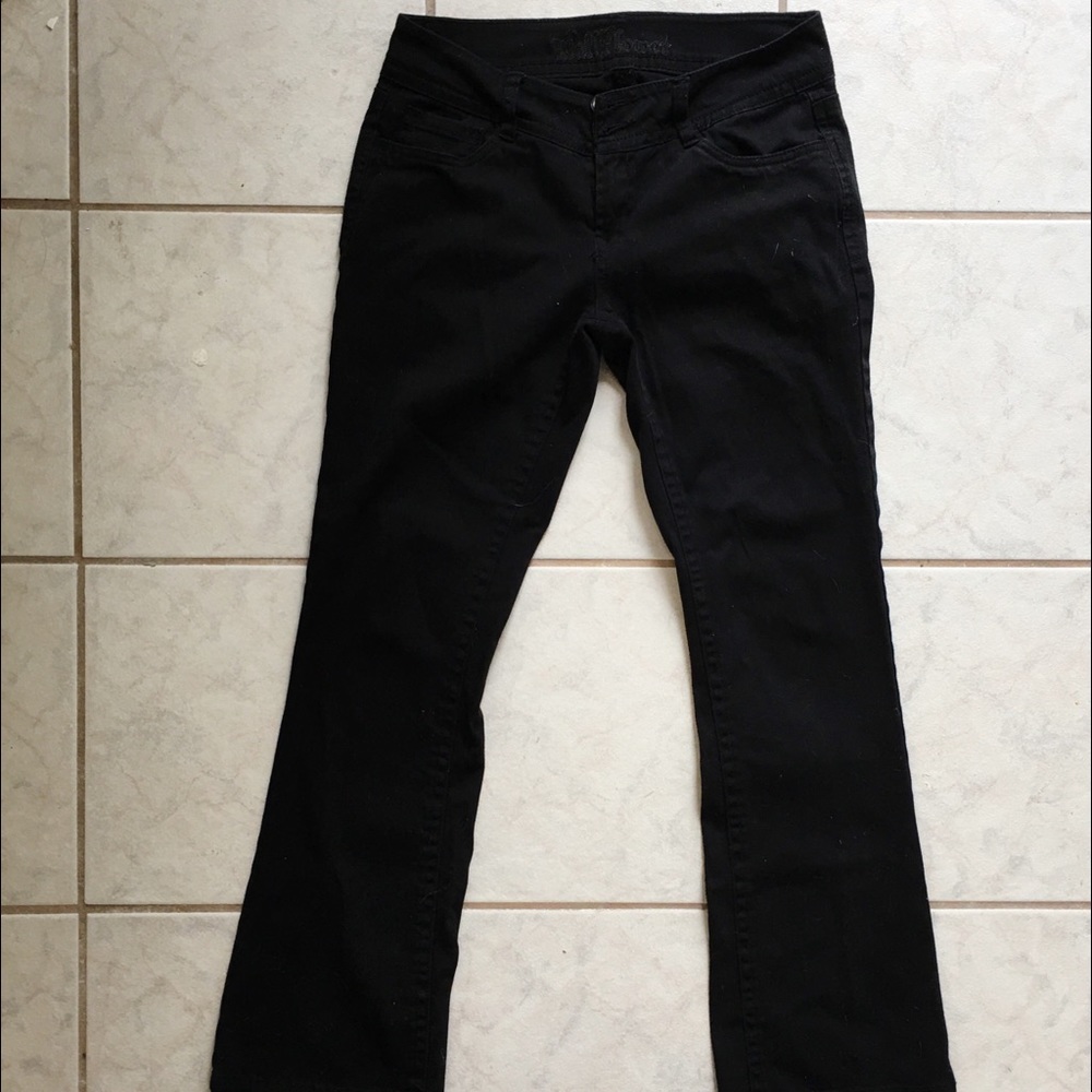 CLOSING 2/8 MUST GO Black Wallflower jeans