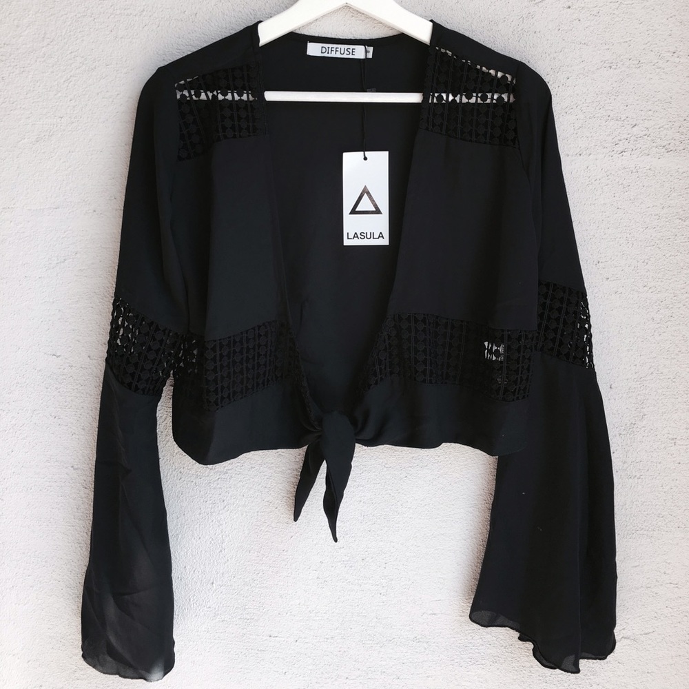 NEW WITH TAGS! Cropped Tie Front Blouse