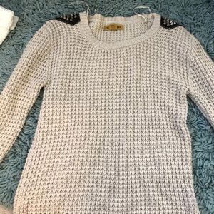 Studded shoulder beige sweater