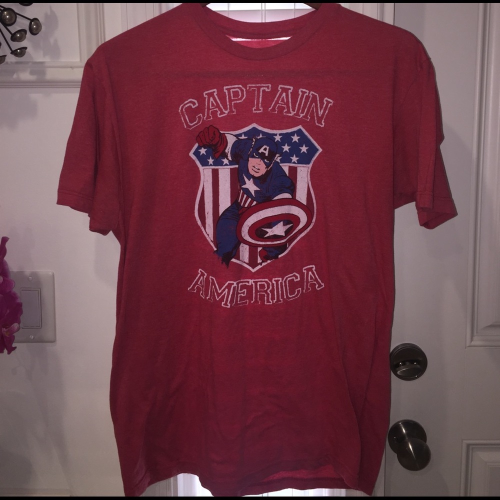 Red Captain America Men's T-Shirt -L- Marvel