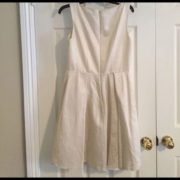 Gorgeous Eliza J fit and flare dress - Picture 2 of 6