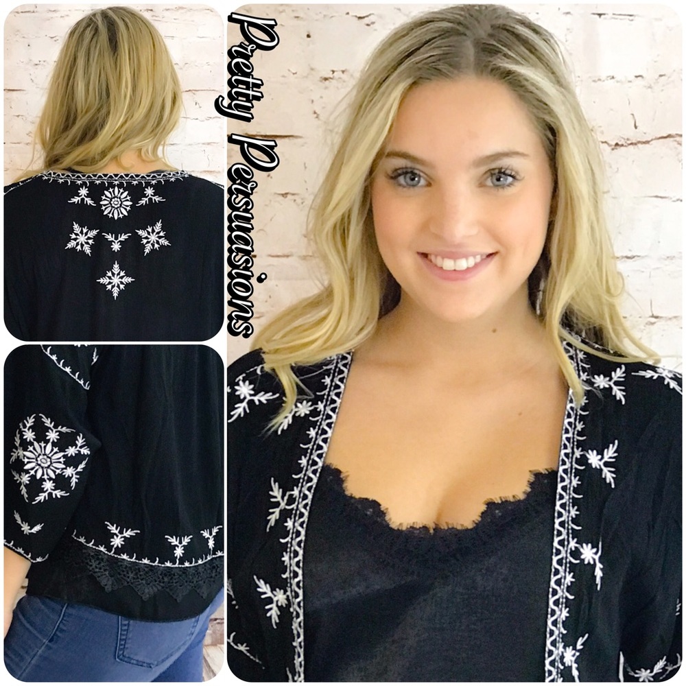NWT Black & White Embroidered Kimono Cardigan - Picture 4 of 4